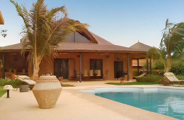 Homerez - Charming Villa in Nianing with Private Pool