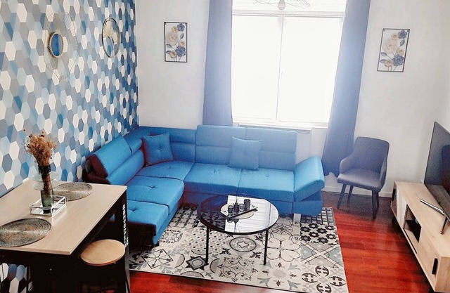 Homerez - Cosy Flat in Raismes - 48m² - Ideal for 4 Guests