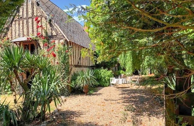 Homerez - House Dame-Marie with Garden