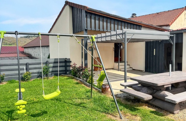 Homerez - House in Bousson le Haut