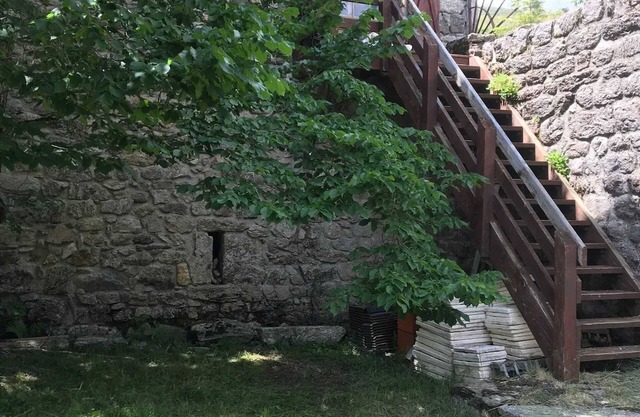 Homerez - House with balcony in Borne