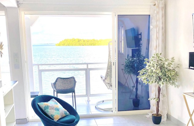 Homerez - Nice studio 2 km away from the beach for 2 ppl. at Morne-À-l'Eau