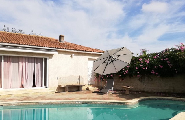 Homerez - Nice villa for 6 ppl. with swimming-pool and terrace at Aléria