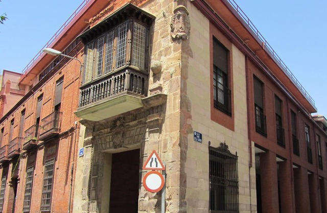 Homerez - Spacious appartement for 4 ppl. with balcony at Ciudad Real