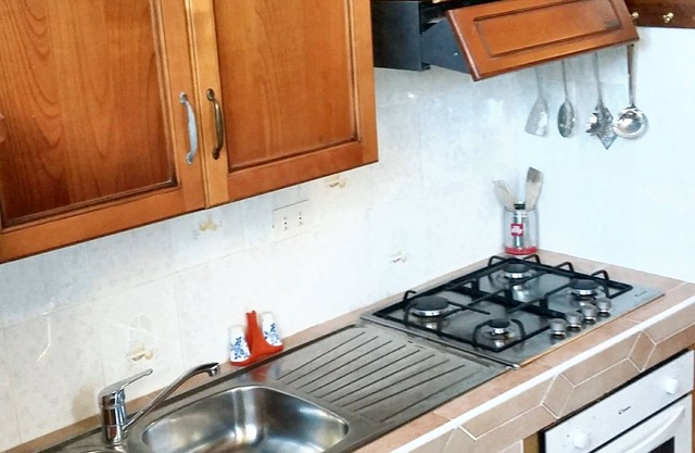 Homerez - Studio in Piansano, city centre