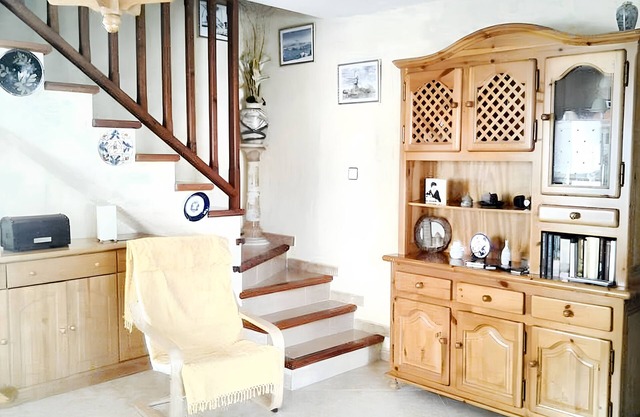 Homerez - Sunny house in Creixell with terrace and parking