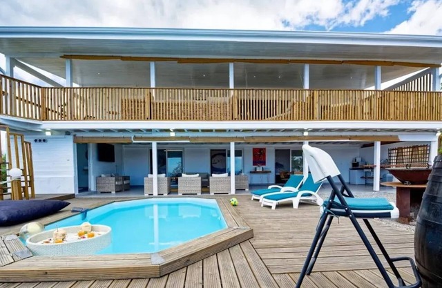 Homerez - Villa sea view in Le Carbet