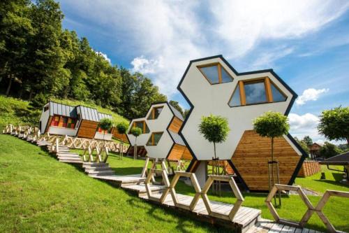 Honeycomb Chalets And Apartments Mozirje
