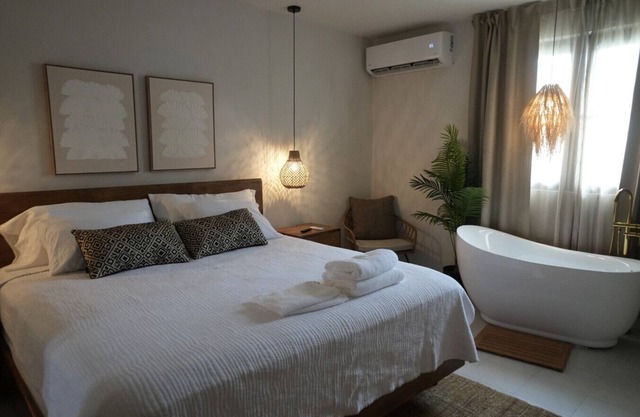 Honeymoon Suite at Ocean Park Beach Club