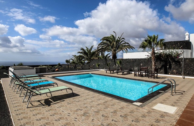 Horizon Luxury -A peaceful oasis with private pool