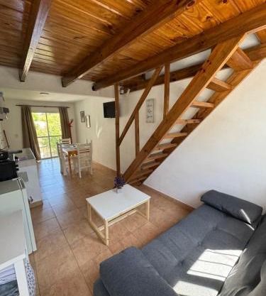 Hospedaje LH Primero A a 15 minutos del aeropuerto de Ezeiza