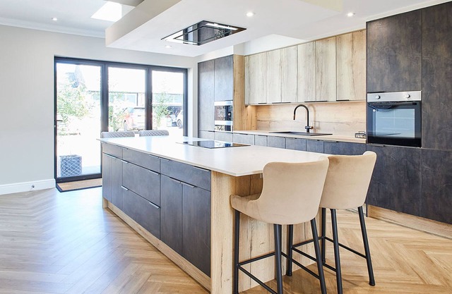 Host Stay Finch House