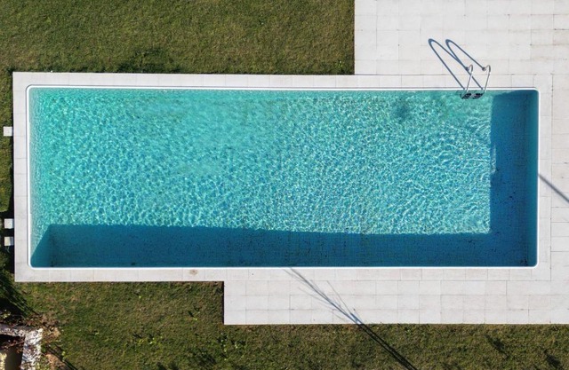 Host Wise - Luxurious Impressive Apartment - Balcony and Pool