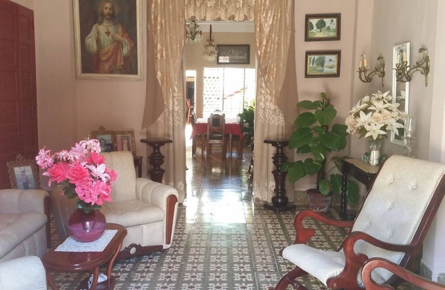 Hostal Hilda J YP