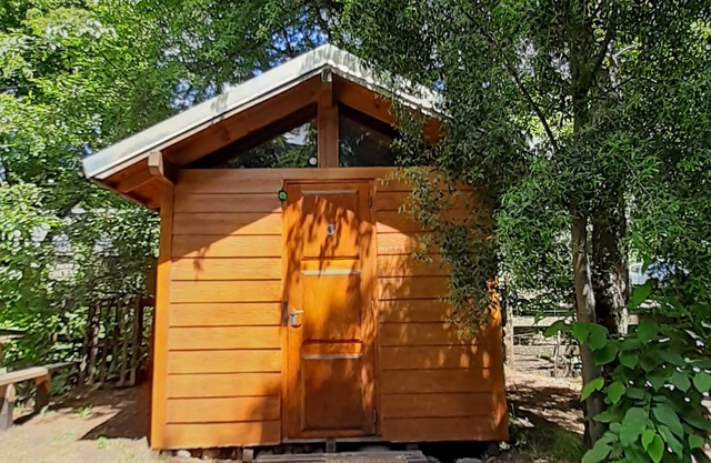 Hostel y Camping Los Coihues