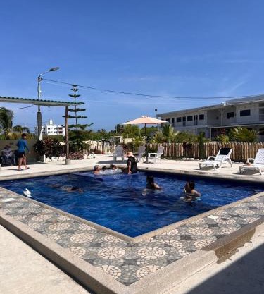 Hosteria La Veleta, Playas