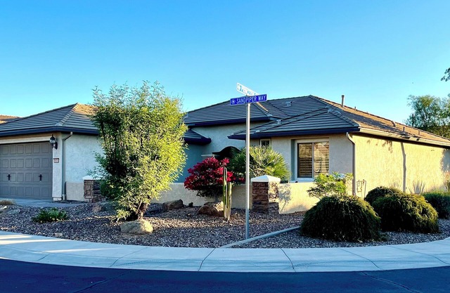 HOT SUMMER SALE! BEAUTIFUL, FULLY furnished home with endless amenities!