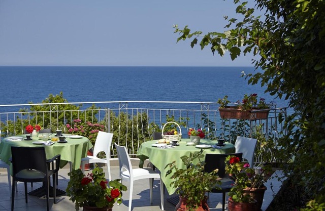 Hotel Alkyonis