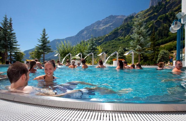 Hotel Alpenblick-Leukerbad-Therme