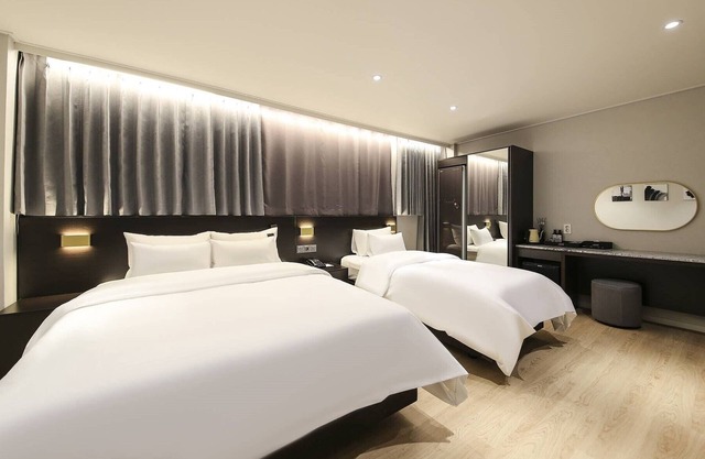 Hotel Ami