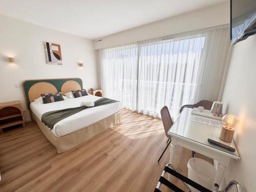 Hotel ASTORIA- Saint Etienne-Centre des Congrès-