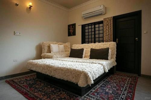 Hotel Ayushman Grand