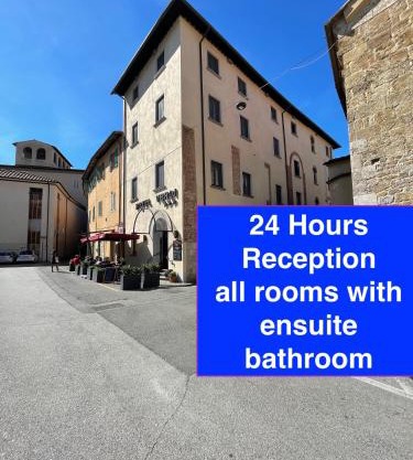 Hotel Caffè Verdi - 24 hours Reception