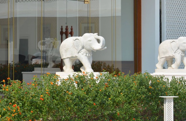 Hotel Chandela Khajuraho