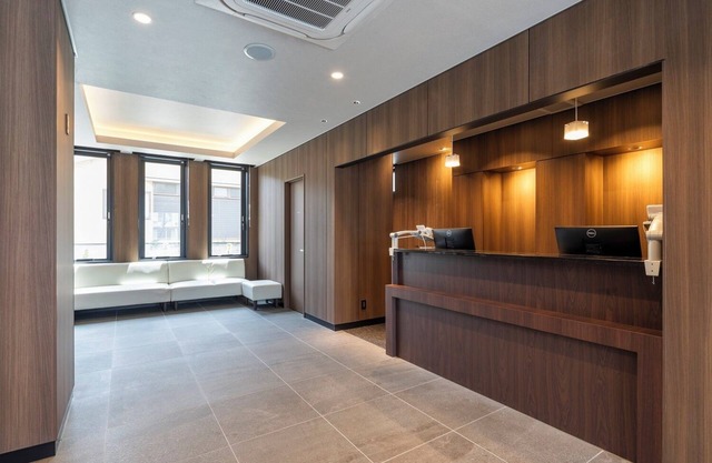 Hotel Crown Hills Goi