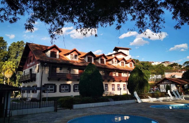 HOTEL FLORESTA