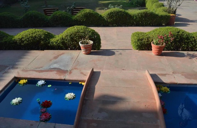 Hotel Goverdhan Tourist Complex