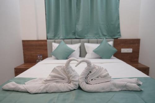 Hotel Gulmohar Grand