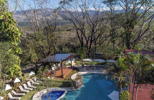 Hotel Hacienda Guachipelin