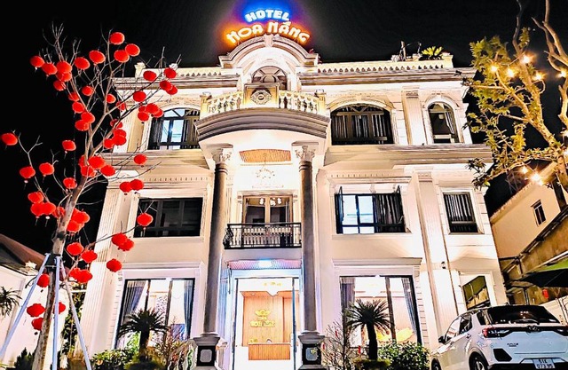 Hotel Hoa Nắng