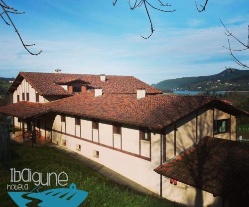 Hotel Ibaigune