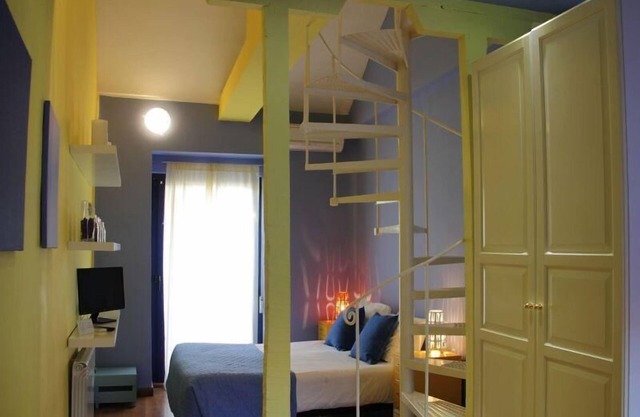 Hotel In Valdepeñas With Parking, Other, Balcony/Terrace