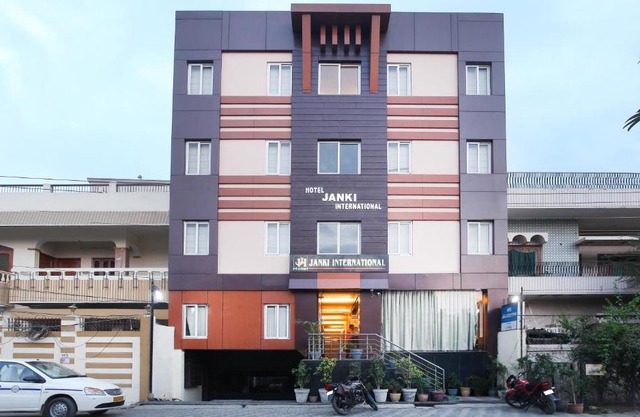Hotel Janki
