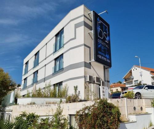 Hotel Jona