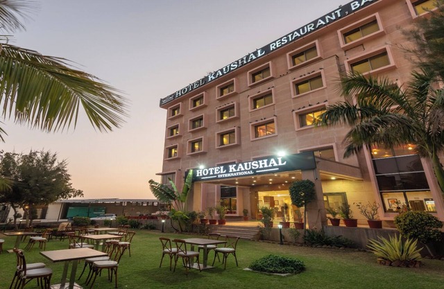 Hotel Kaushal International