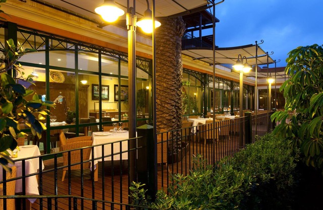 Hotel Les Rotes
