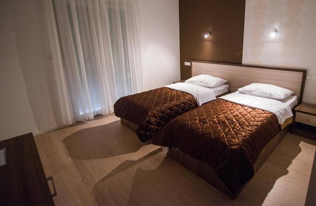 Hotel Lux - Double Room 2