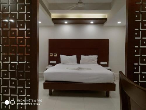Hotel Maurya International