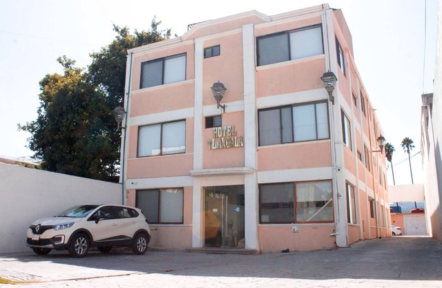 Hotel Tlaxcala (one block from the zocalo of Tlaxcala)