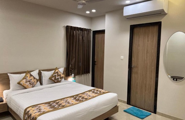 Hotel Natham By Vrinda, Nathdwara- 50 Meters From Shreenathji Temple