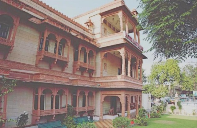 Hotel Navrang, Kota