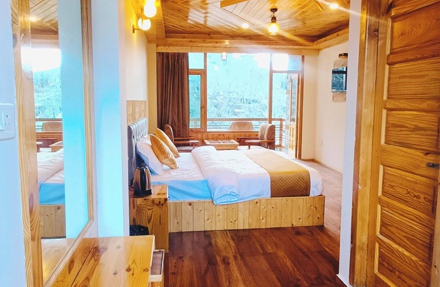 Hotel Nayra Manali