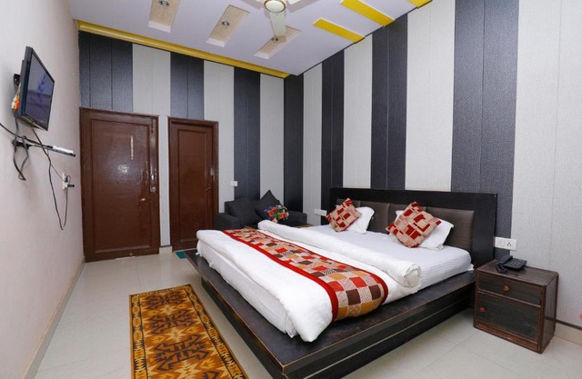 Hotel New Bakshi House