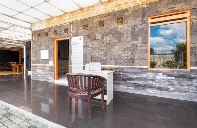Hotel O Prambanan Near Prambanan Temple