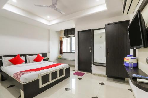 Hotel O Sun And Shine