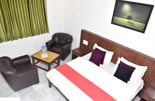 Hotel Paramod Palace